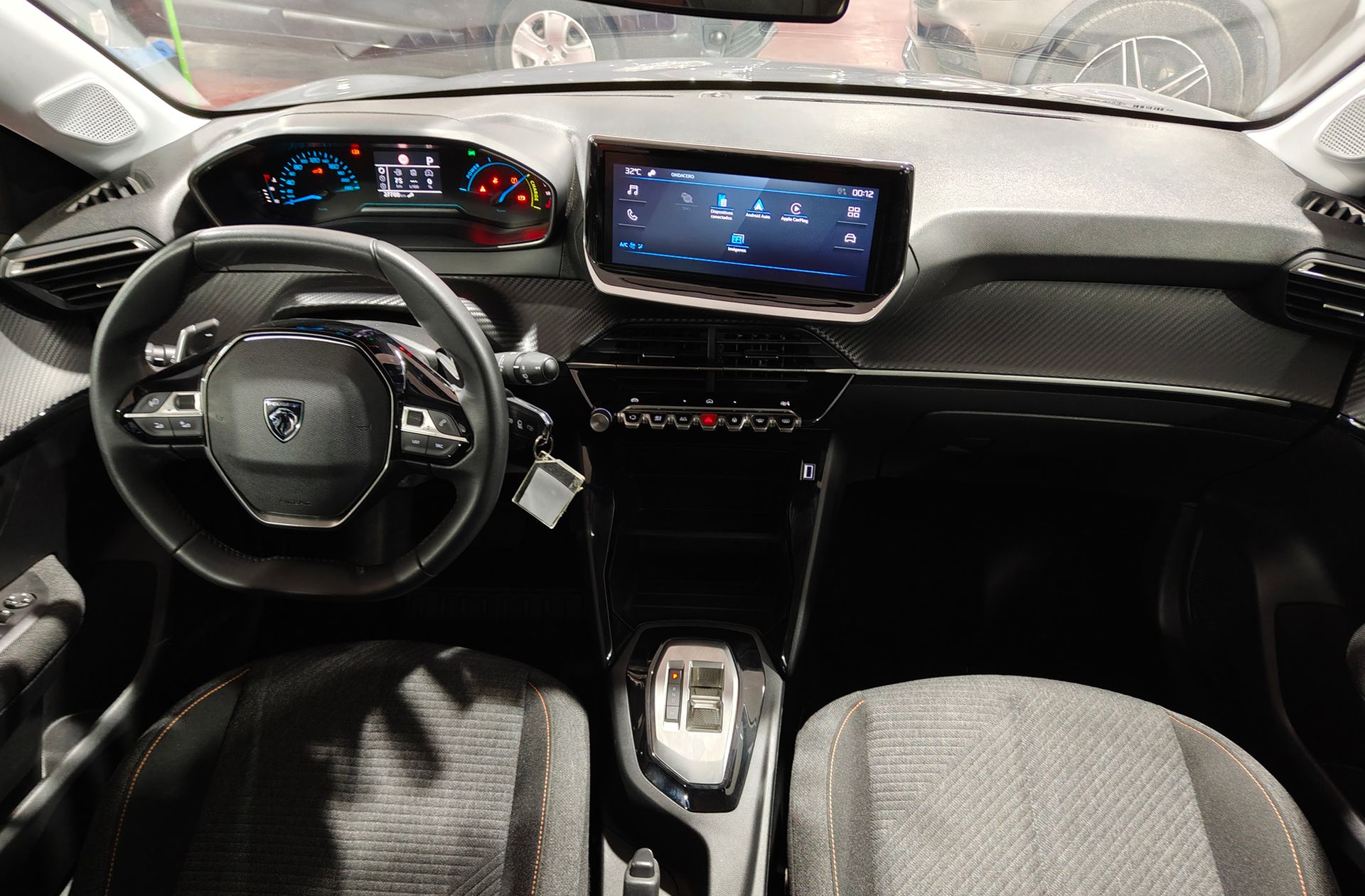 Peugeot 208 Style Hybrid 110 eDCS6 - foto 7