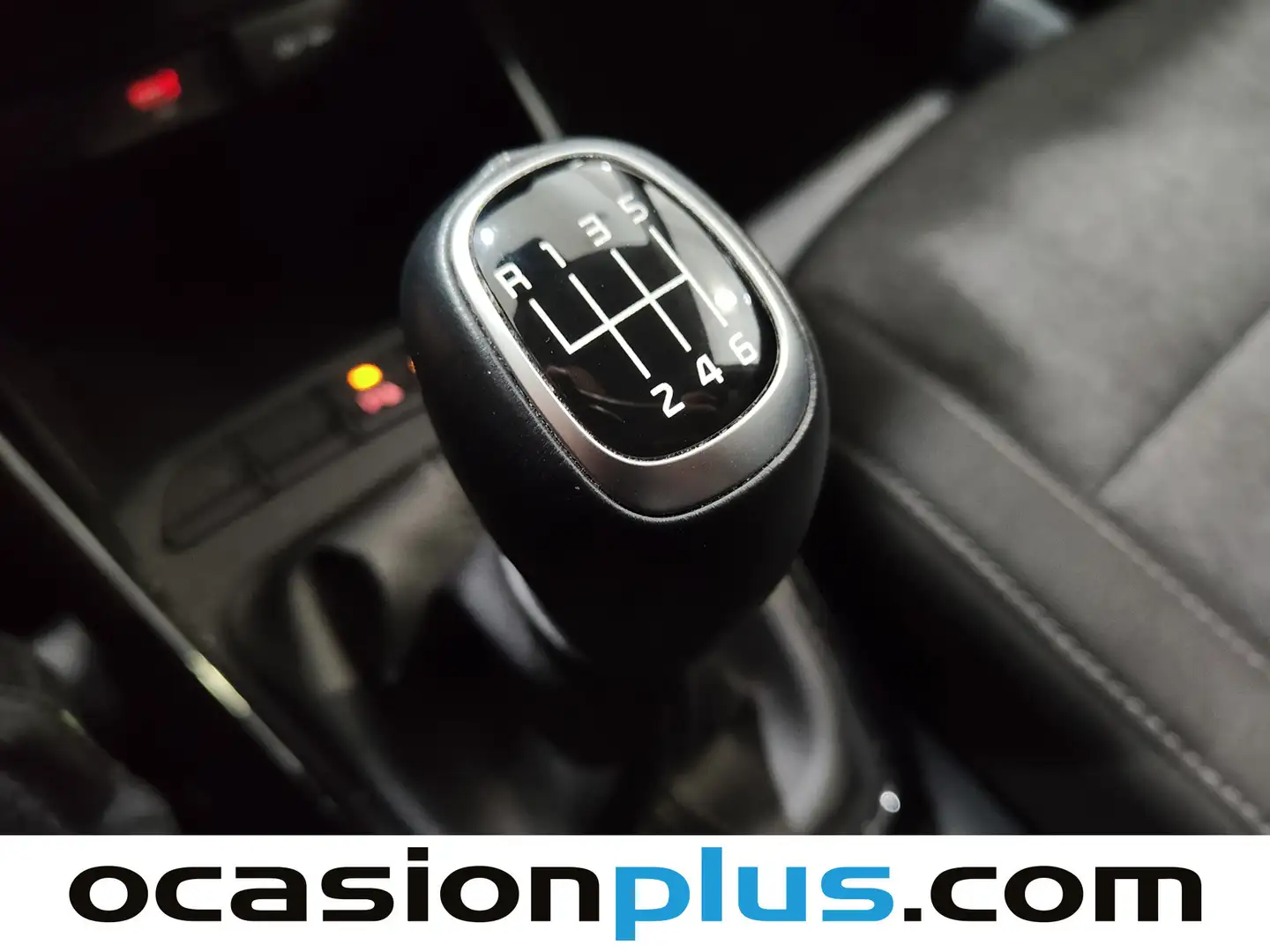 Foto KIA Stonic Kia Stonic 1.0 T-GDi Concept (100 CV)