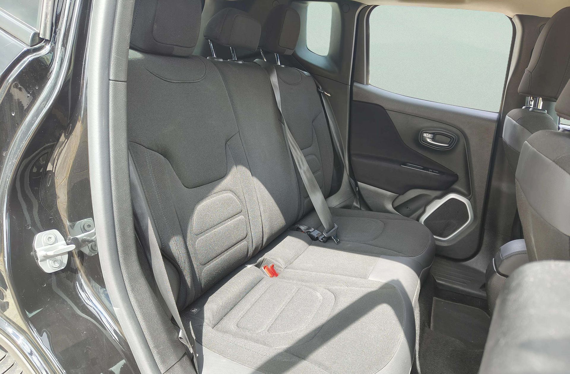 Jeep Renegade 1.6 MultiJet Limited 4x2 - foto 14
