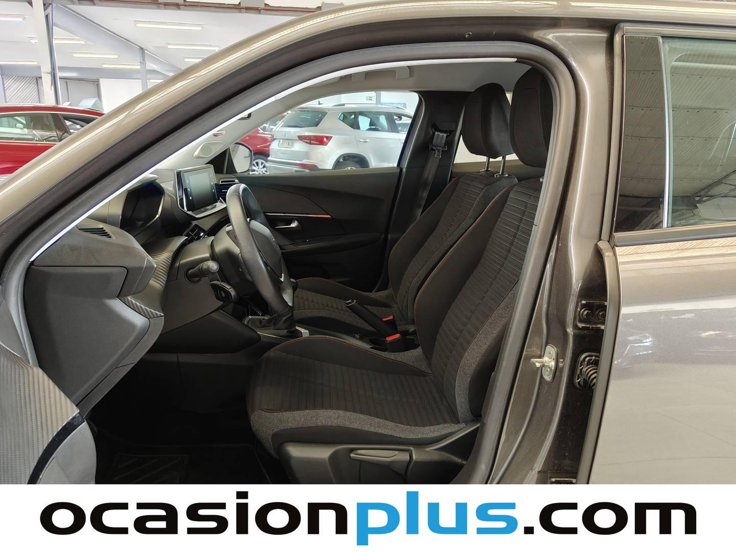 Foto asientos delanteros Peugeot 2008 Peugeot 2008 BlueHDi 110 S&S Active Pack (110 CV)