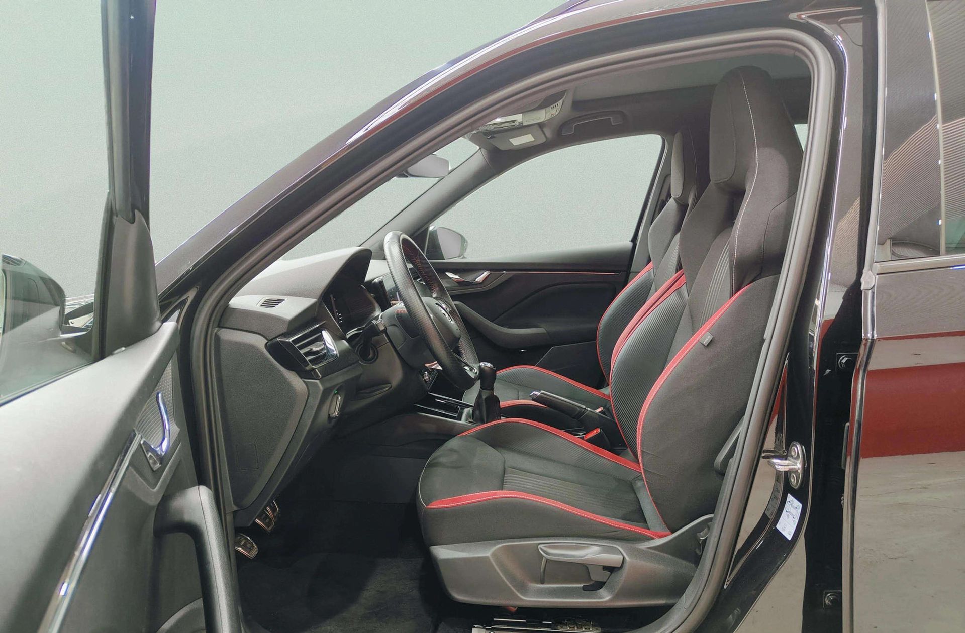 Škoda Kamiq 1.5 TSI Monte Carlo - foto 11