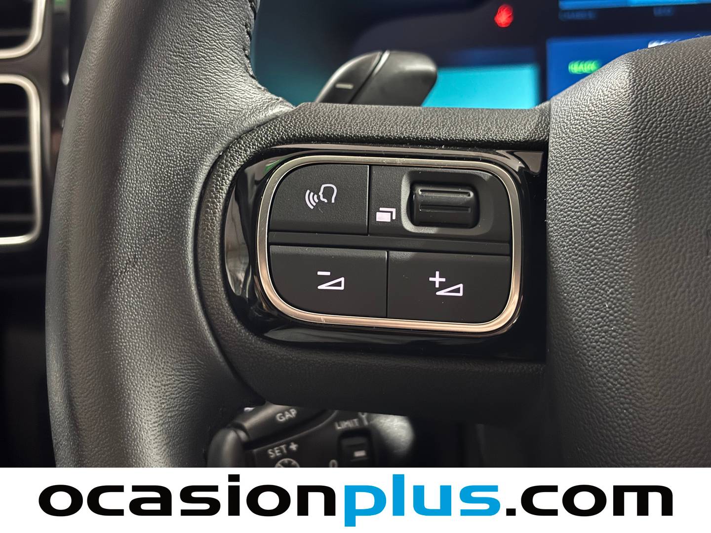 Foto Citroën C5 Aircross Hybrid Citroen C5 Aircross Hybrid 225 Feel Pack e-EAT8  (225 CV)