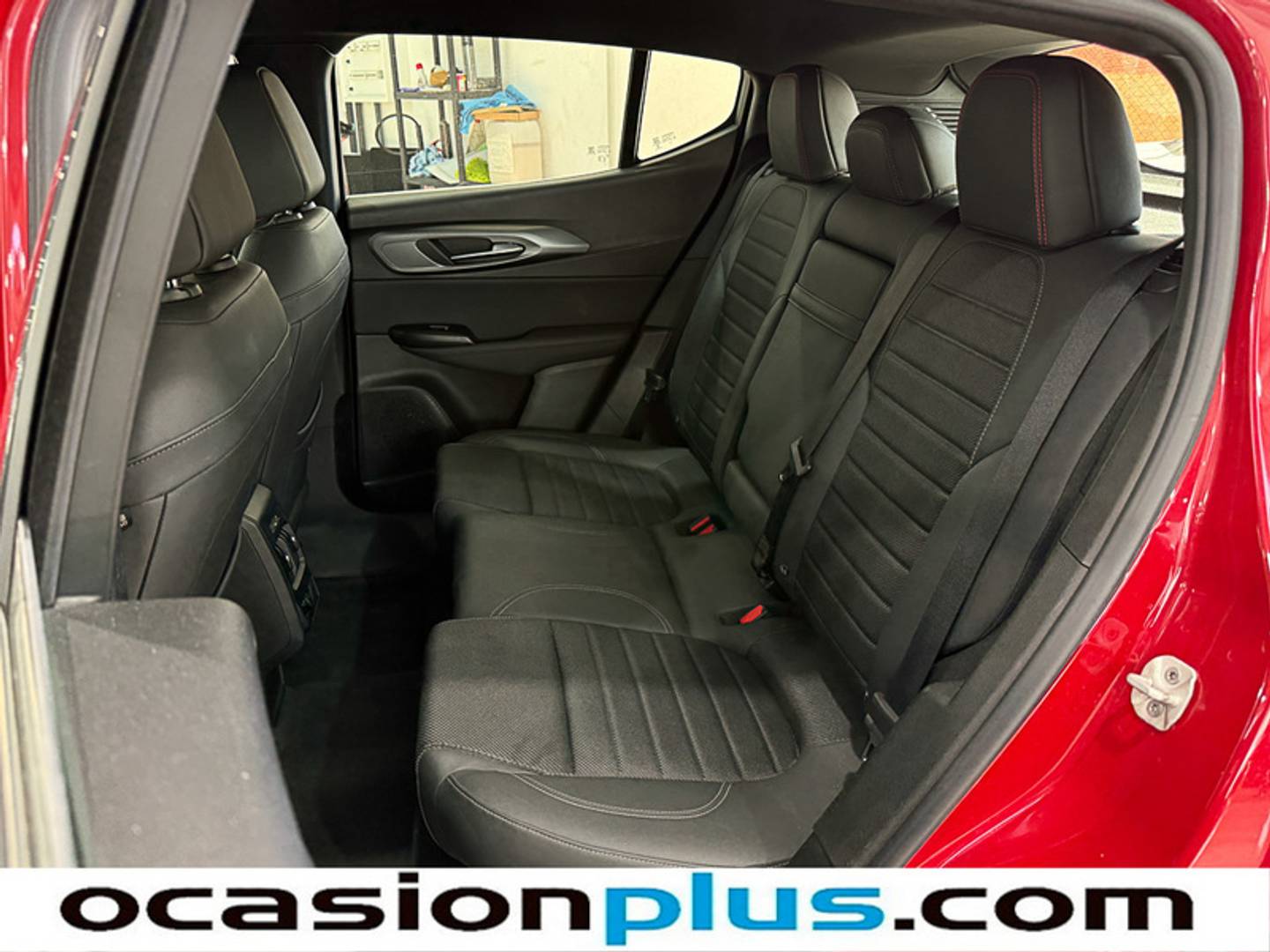 Foto asientos traseros Alfa Romeo Tonale Alfa Romeo Tonale Tonale 1.5 MHEV Sprint FWD (130 CV)
