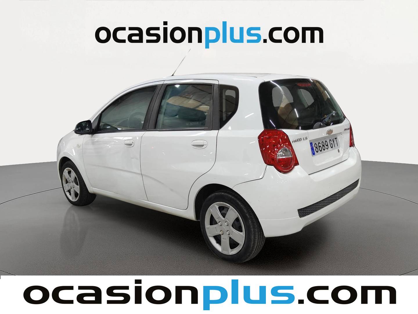 Foto trasera Chevrolet Aveo Chevrolet Aveo 1.4 16v LS (101 CV) izquierda