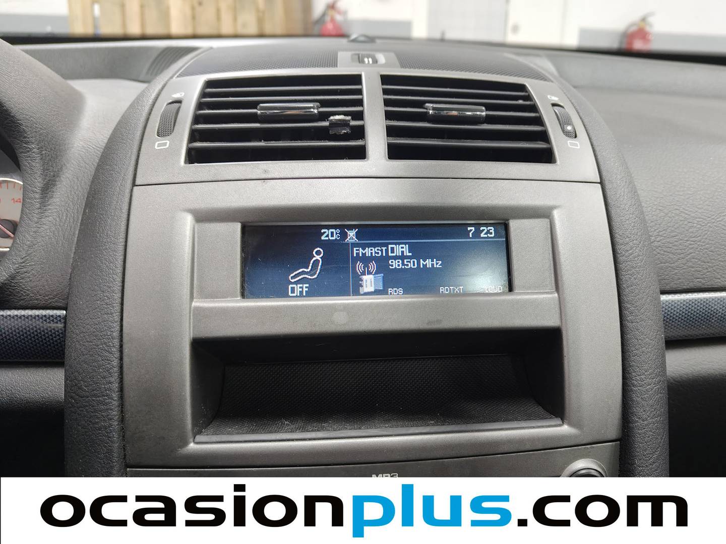 Foto Peugeot 407 SW Peugeot 407 SW SW 2.0 HDI ST Sport Pack Auto (136 CV)