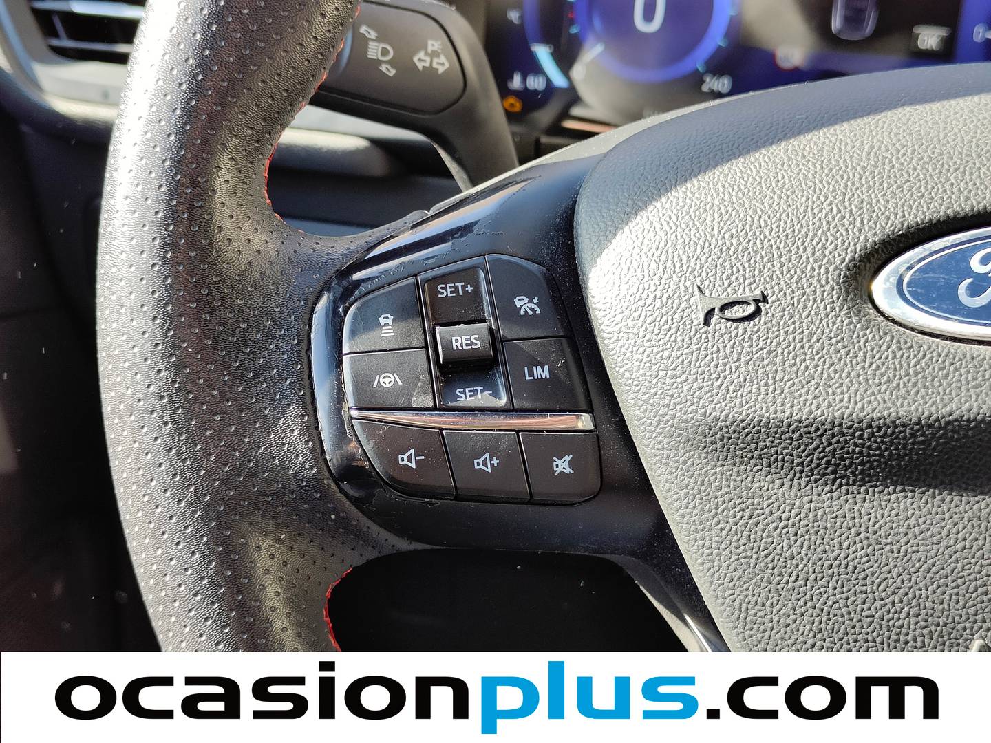 Foto Ford Kuga Ford Kuga 2.5 Duratec PHEV ST-Line Auto (225 CV)