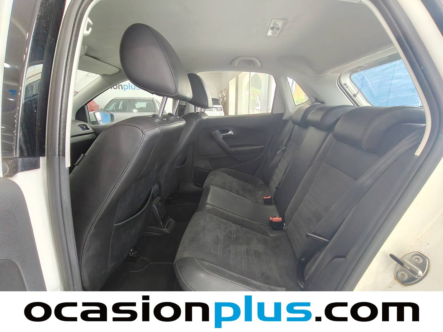 Foto asientos traseros Volkswagen Polo Volkswagen Polo Sport by R-Line 1.2 TSI (90 CV) DSG