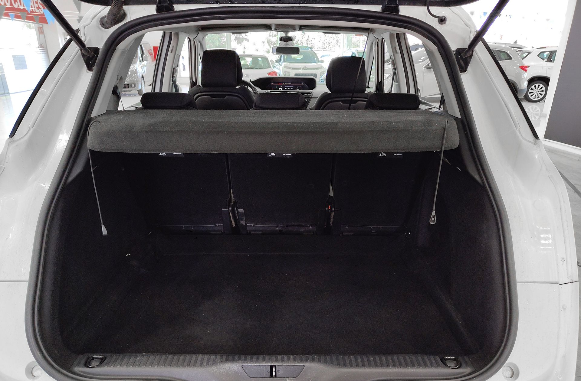 Citroën C4 SpaceTourer PureTech 130 Feel EAT8 - foto 16