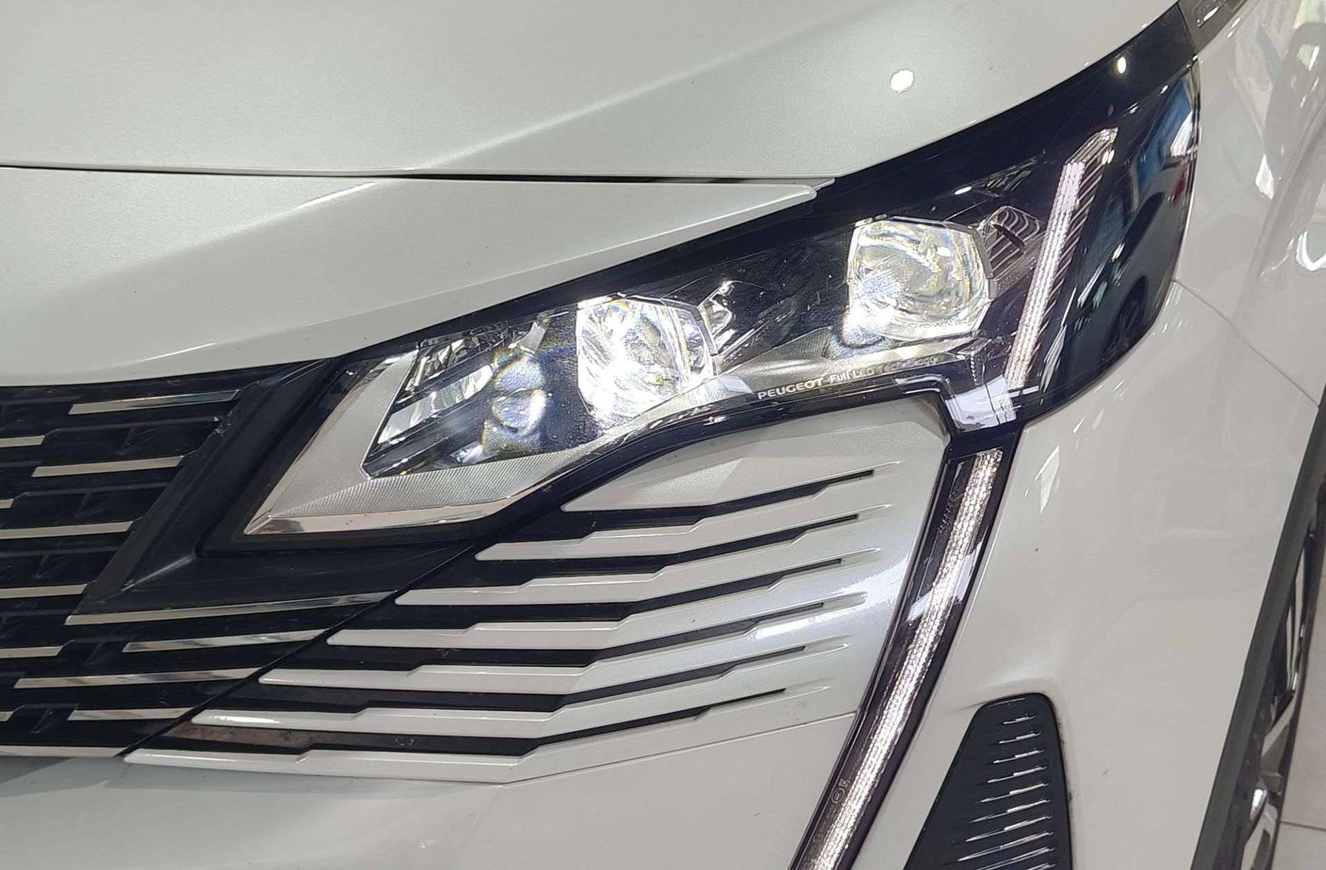 Peugeot 3008 1.5 BlueHDi GT EAT8 - foto 17