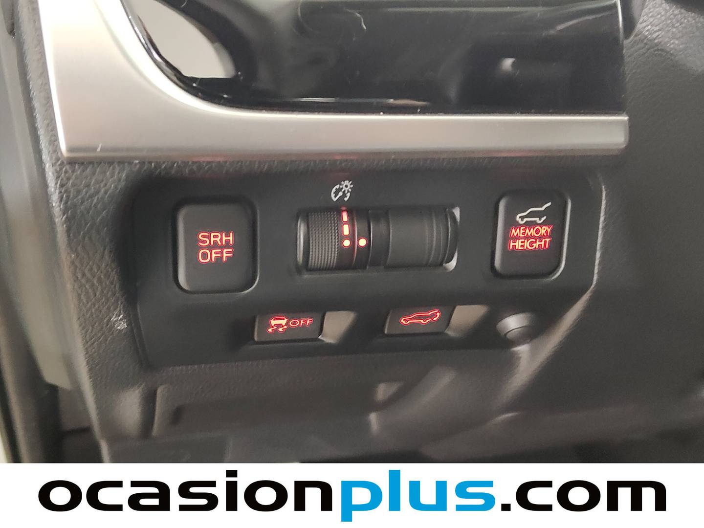 Foto Subaru Forester Subaru Forester 2.0 Executive Plus Lineartronic (240 CV)