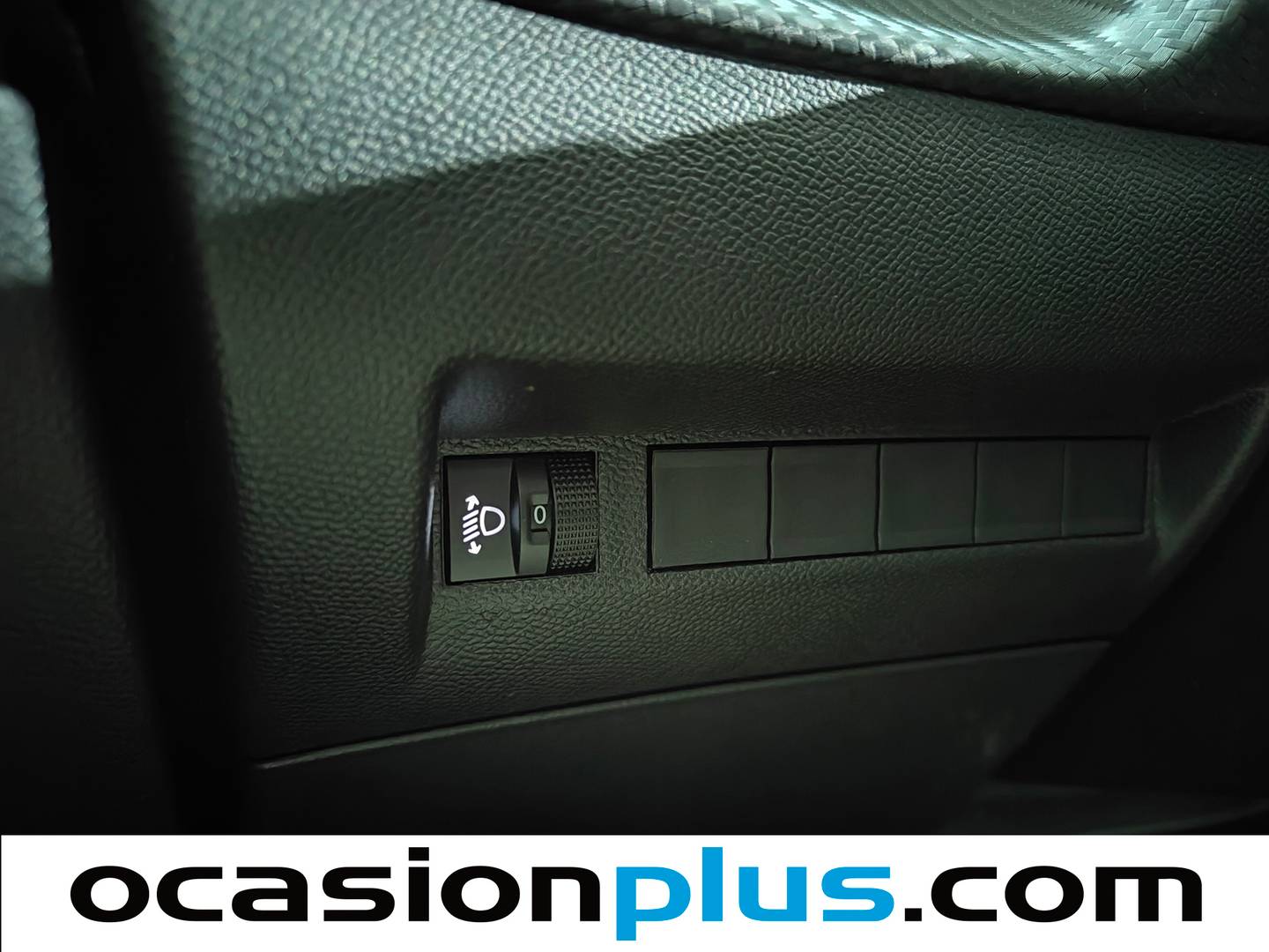 Foto Peugeot 2008 Peugeot 2008 PureTech 100 S&S Allure (100 CV)