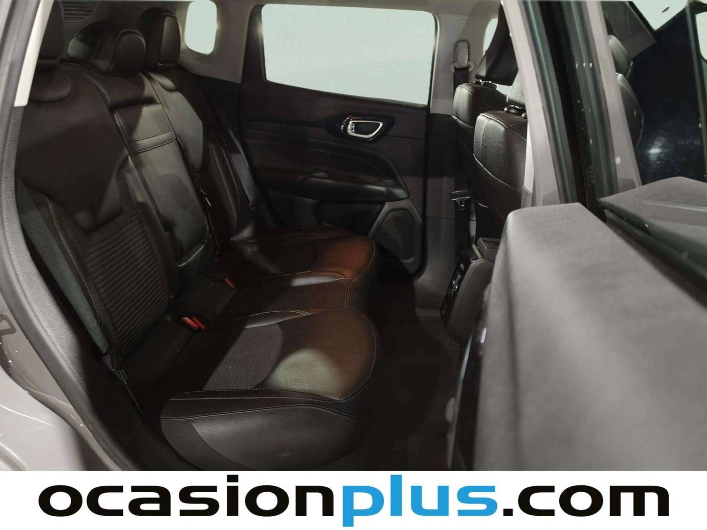 Foto asientos traseros Jeep Compass Jeep Compass 1.6 Multijet Limited 4x2 (130 CV)