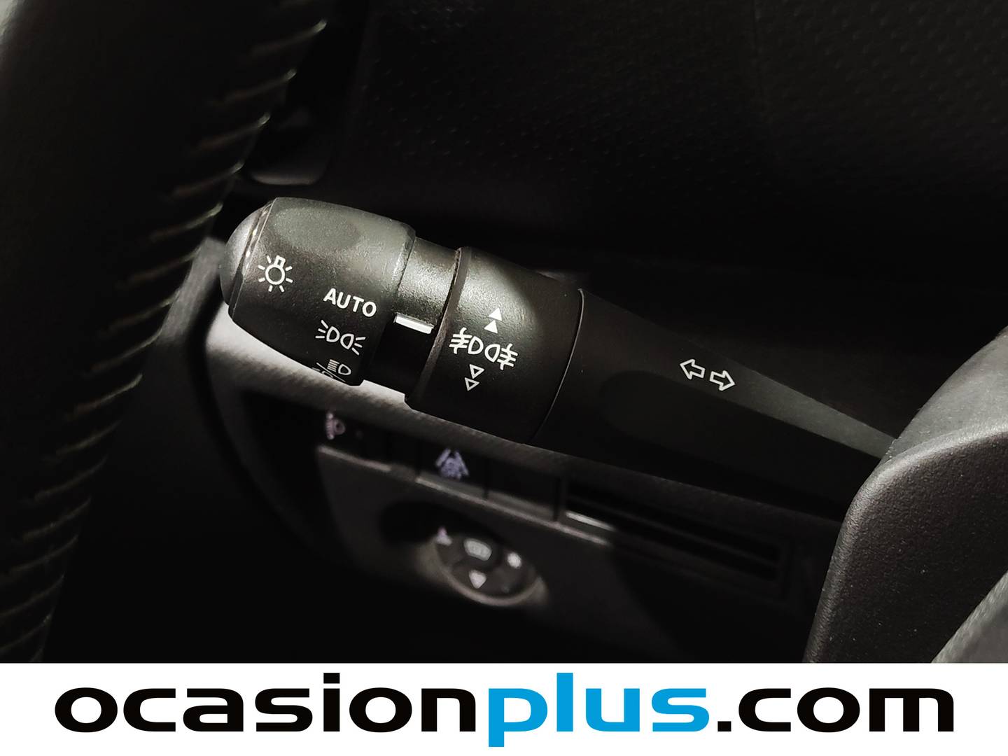 Foto Citroën C4 Citroen C4 BlueHDi 130 S&S Feel Pack EAT8 (130 CV)