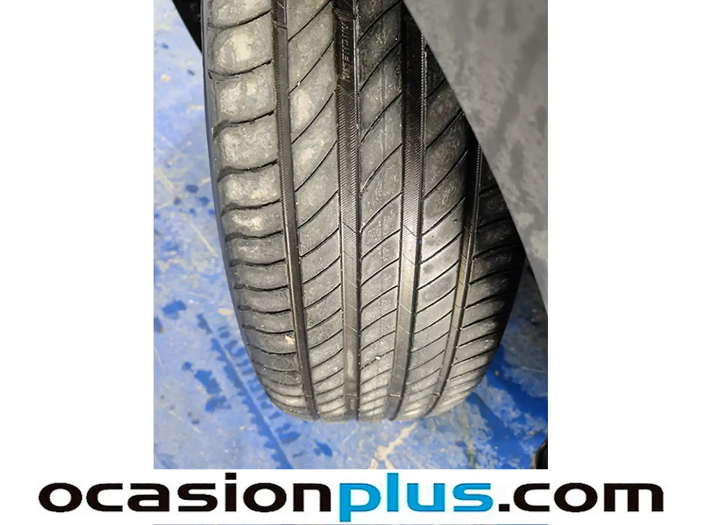 Foto Peugeot 3008 Hybrid Peugeot 3008 Hybrid 225 Allure e-EAT8 (225 CV)