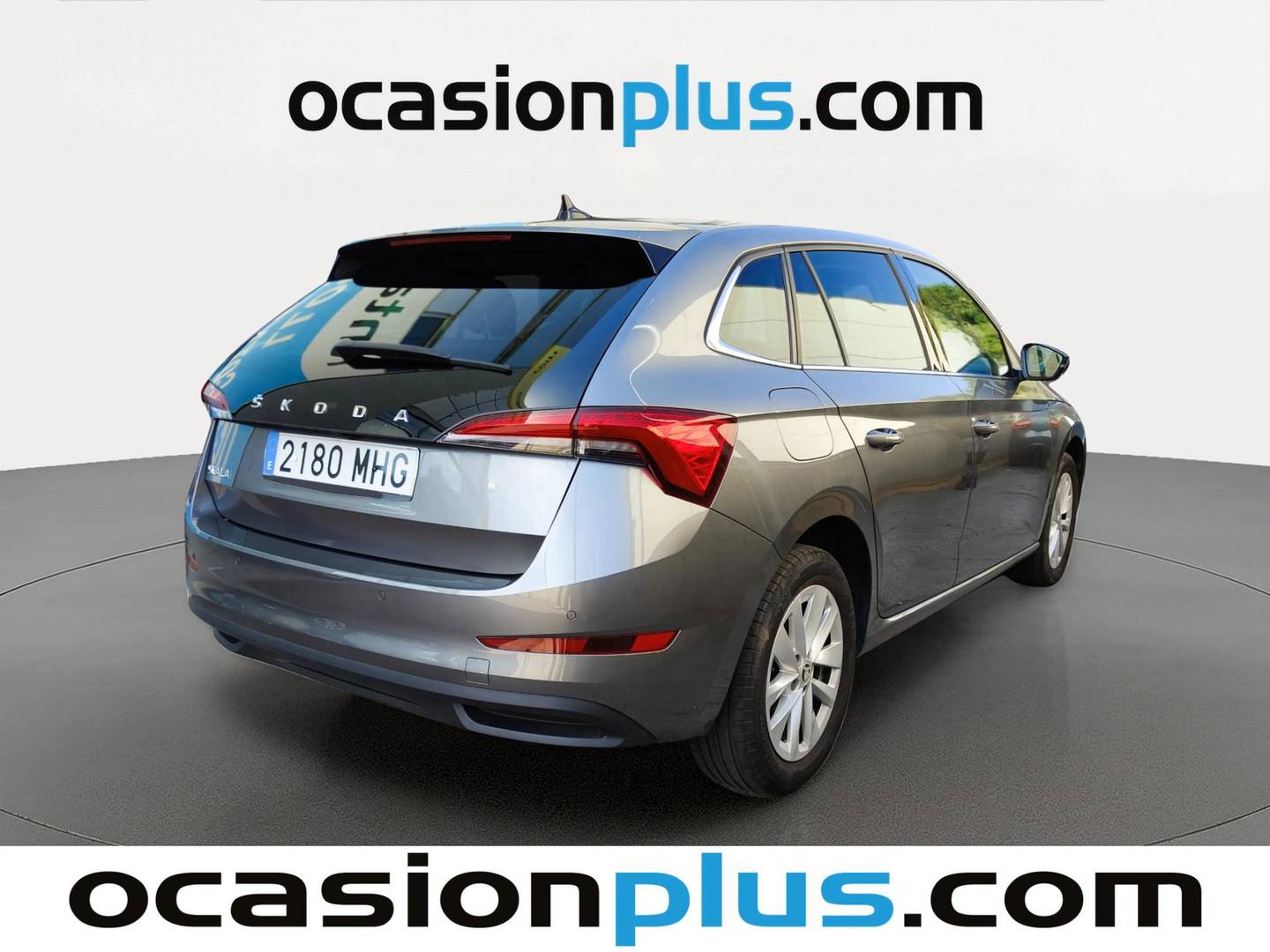 Foto trasera Skoda Scala Skoda Scala 1.0 TSI Ambition (110 CV) derecha