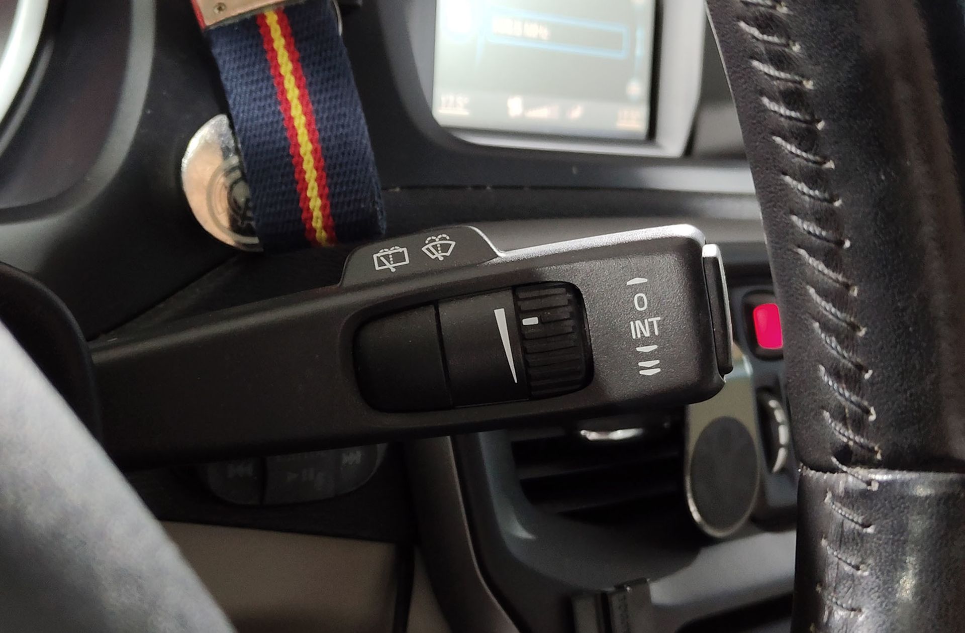 Volvo V40 D2 Kinetic - foto 31