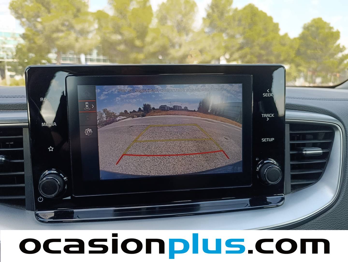 Equipamiento del KIA Ceed KIA Ceed 1.6 MHEV iMT Drive (136 CV)