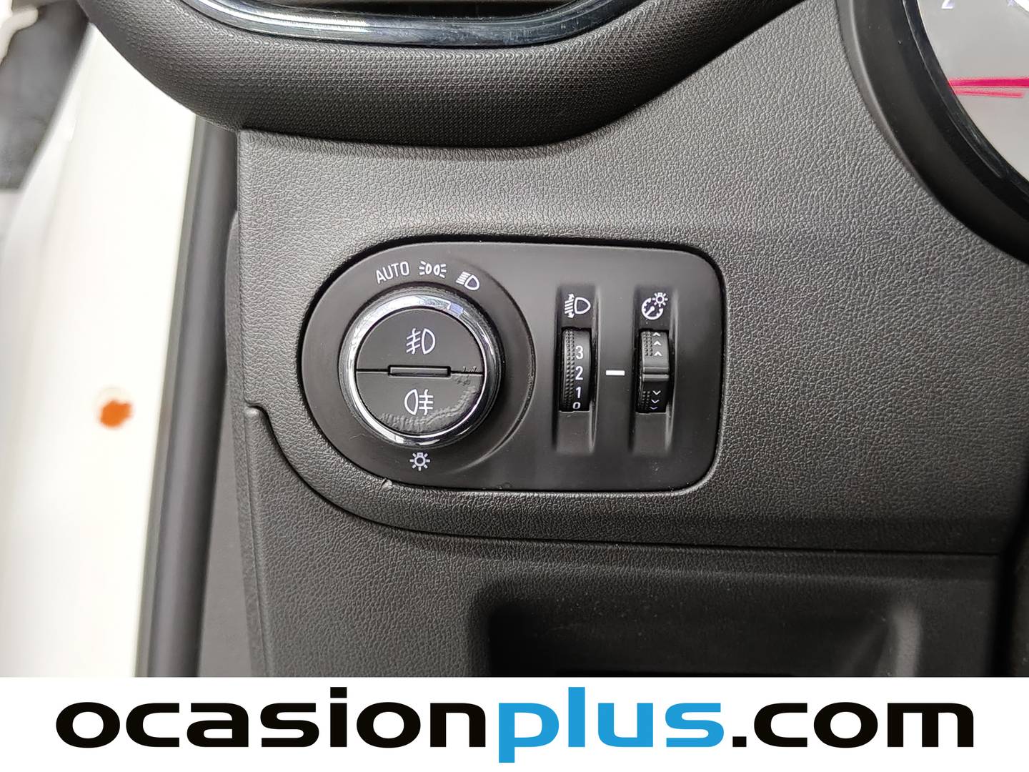 Extras del Opel Crossland X Opel Crossland X 1.6 Turbo Selective (99 CV)