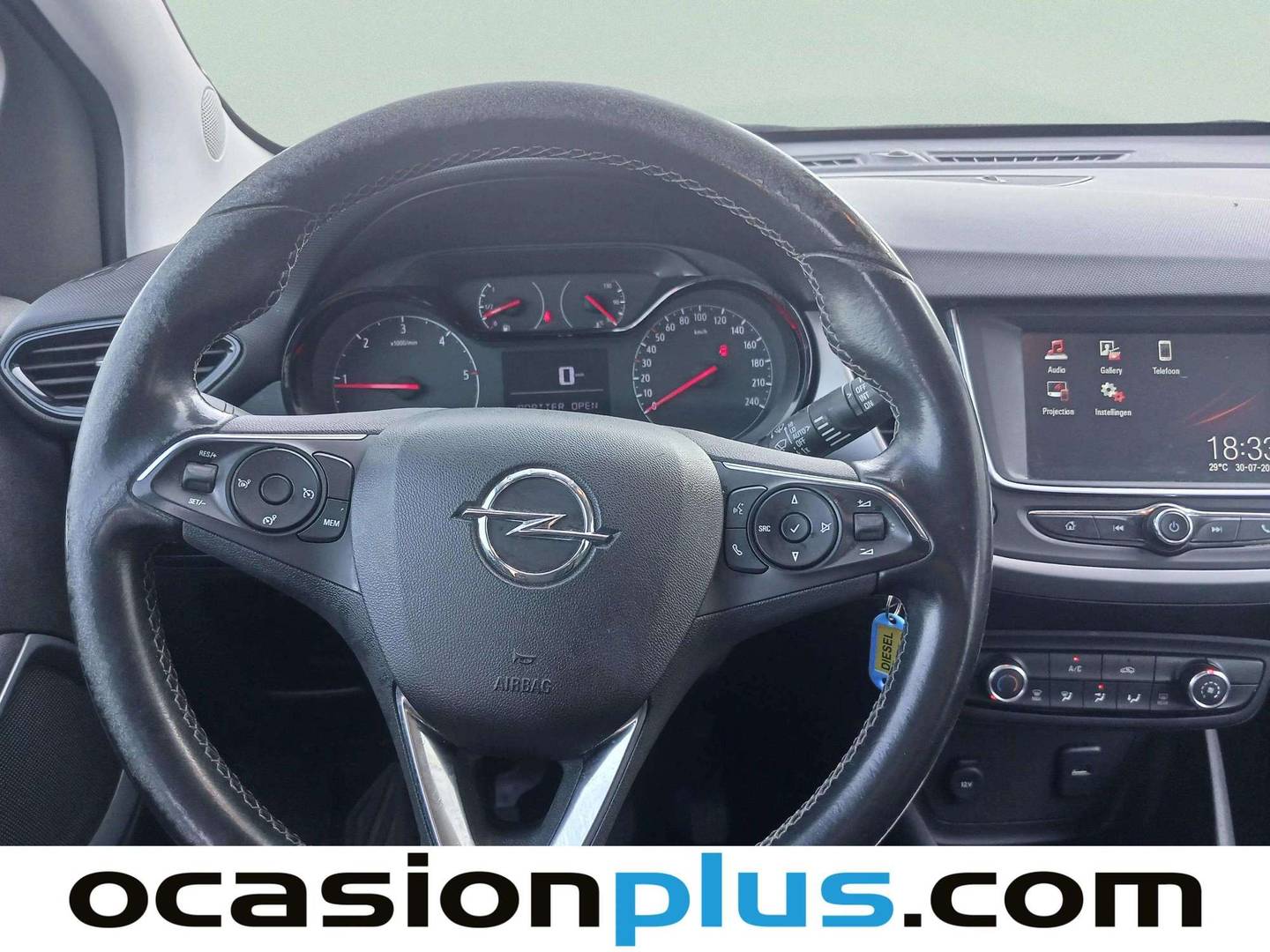 Extras y acabados del Opel Crossland X Opel Crossland X 1.6 Turbo Selective (99 CV)