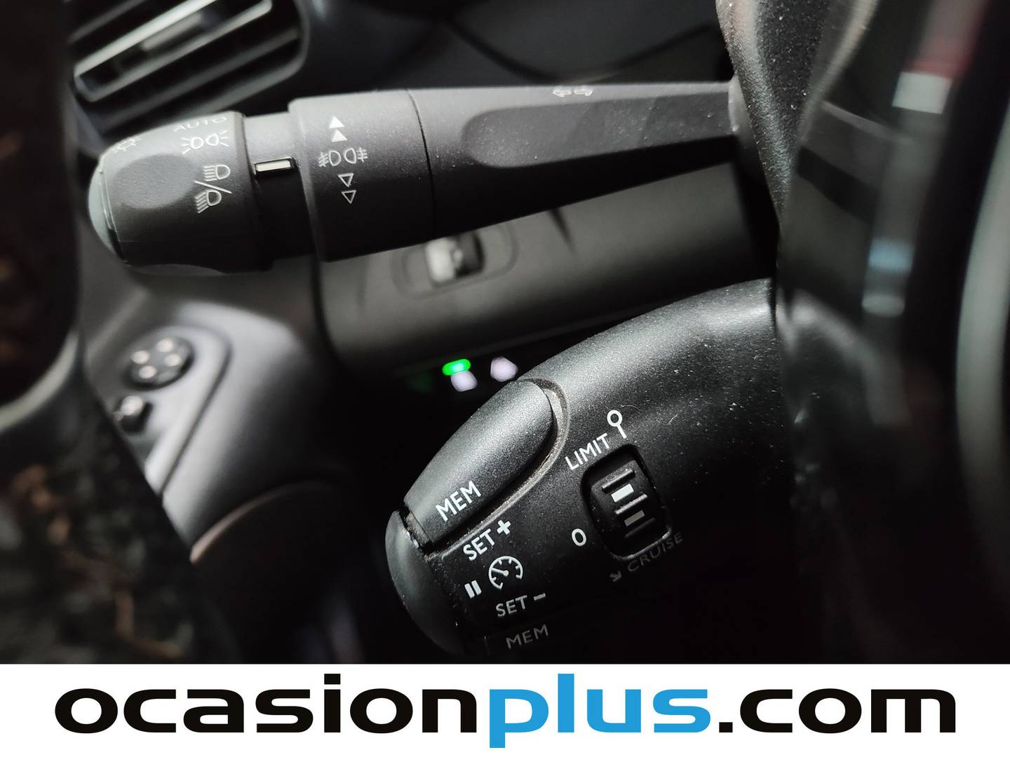 Foto Peugeot Rifter Peugeot Rifter BlueHDi 100 GT Business Standard  (100 CV)