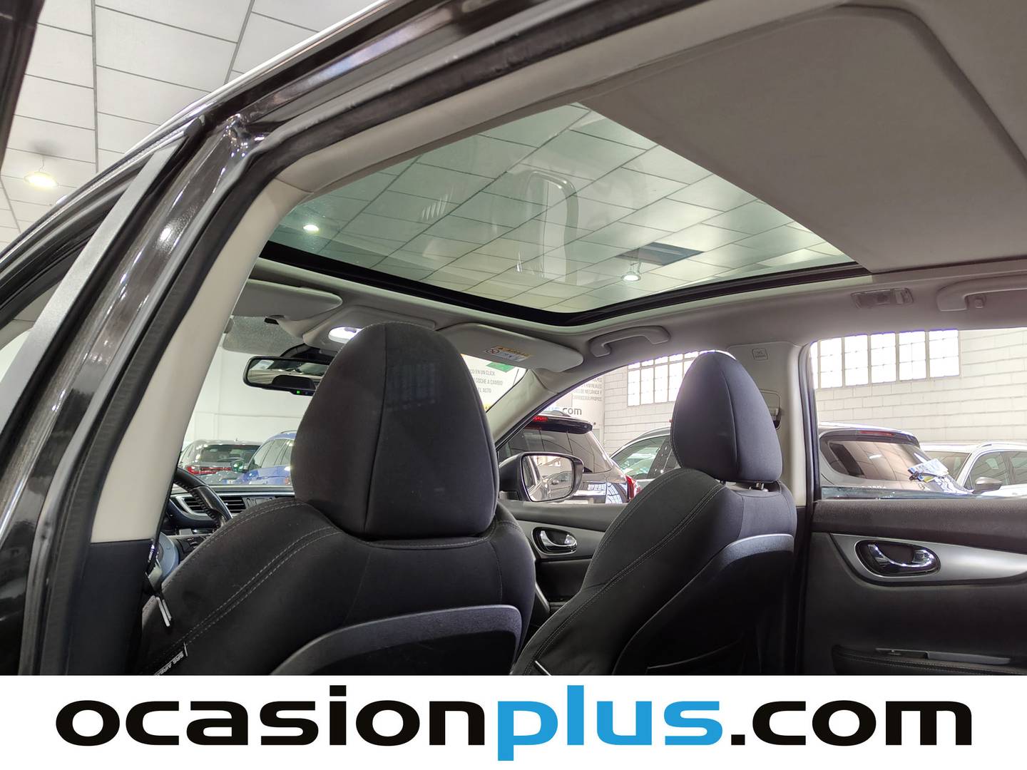 Extras y acabados del Nissan QASHQAI Nissan Qashqai dCi 130 N-Connecta (130 CV)