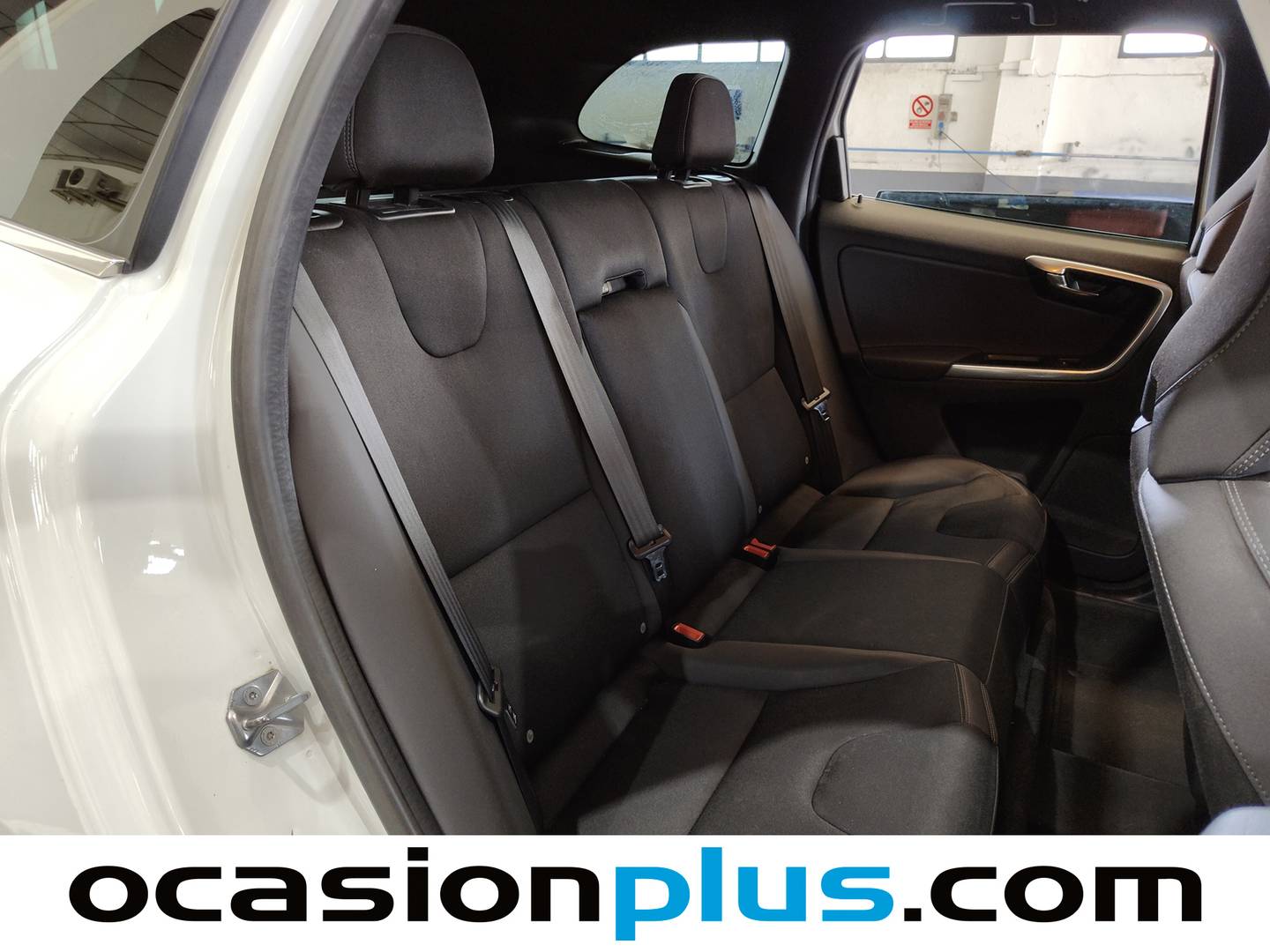Volvo XC60 Volvo XC60 D4 Momentum Auto (181 CV) al mejor precio