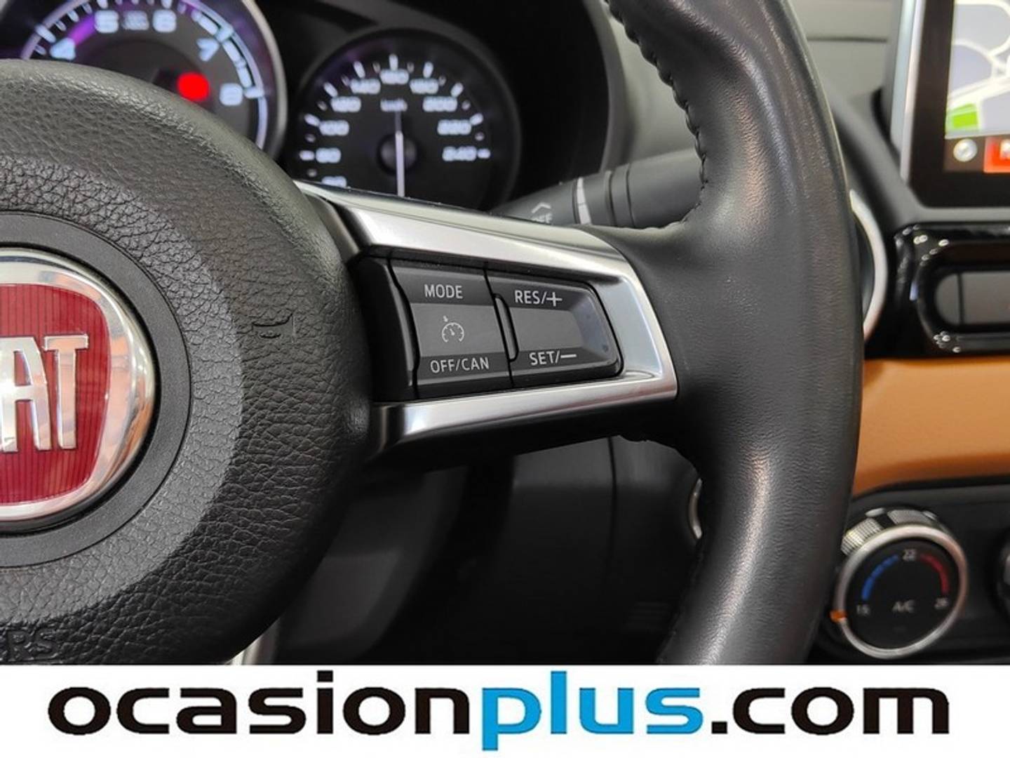 Foto Fiat 124 Spider Fiat 124 Spider 1.4 Multiair Cabrio Lusso (140 CV)