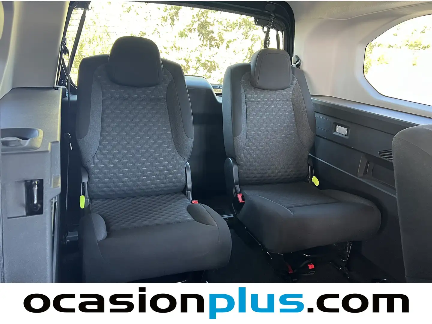 Foto Peugeot Rifter Peugeot Rifter BlueHDi 130 GT Long EAT8 (130 CV)