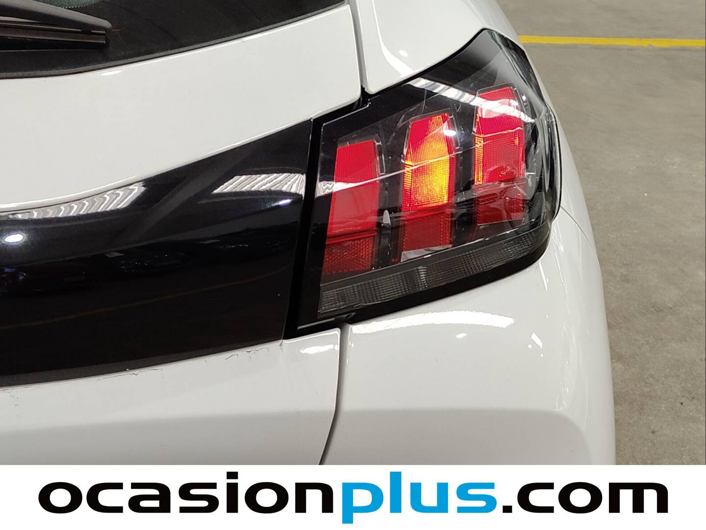 Foto Peugeot 208 Peugeot 208 BlueHDi 100 Active Pack (100 CV)