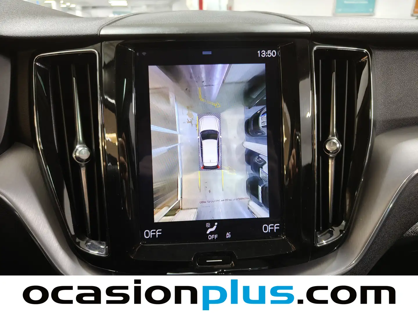 Foto Volvo XC60 Volvo XC60 2.0 T4 Momentum Auto (190 CV)