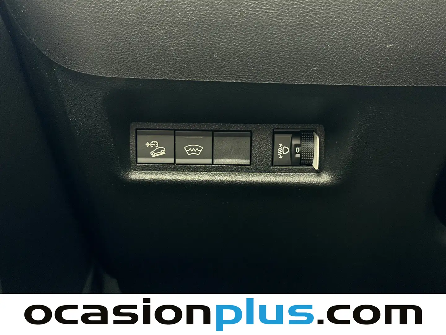 Foto Jeep Avenger Jeep Avenger 1.2 G Summit (100 CV)