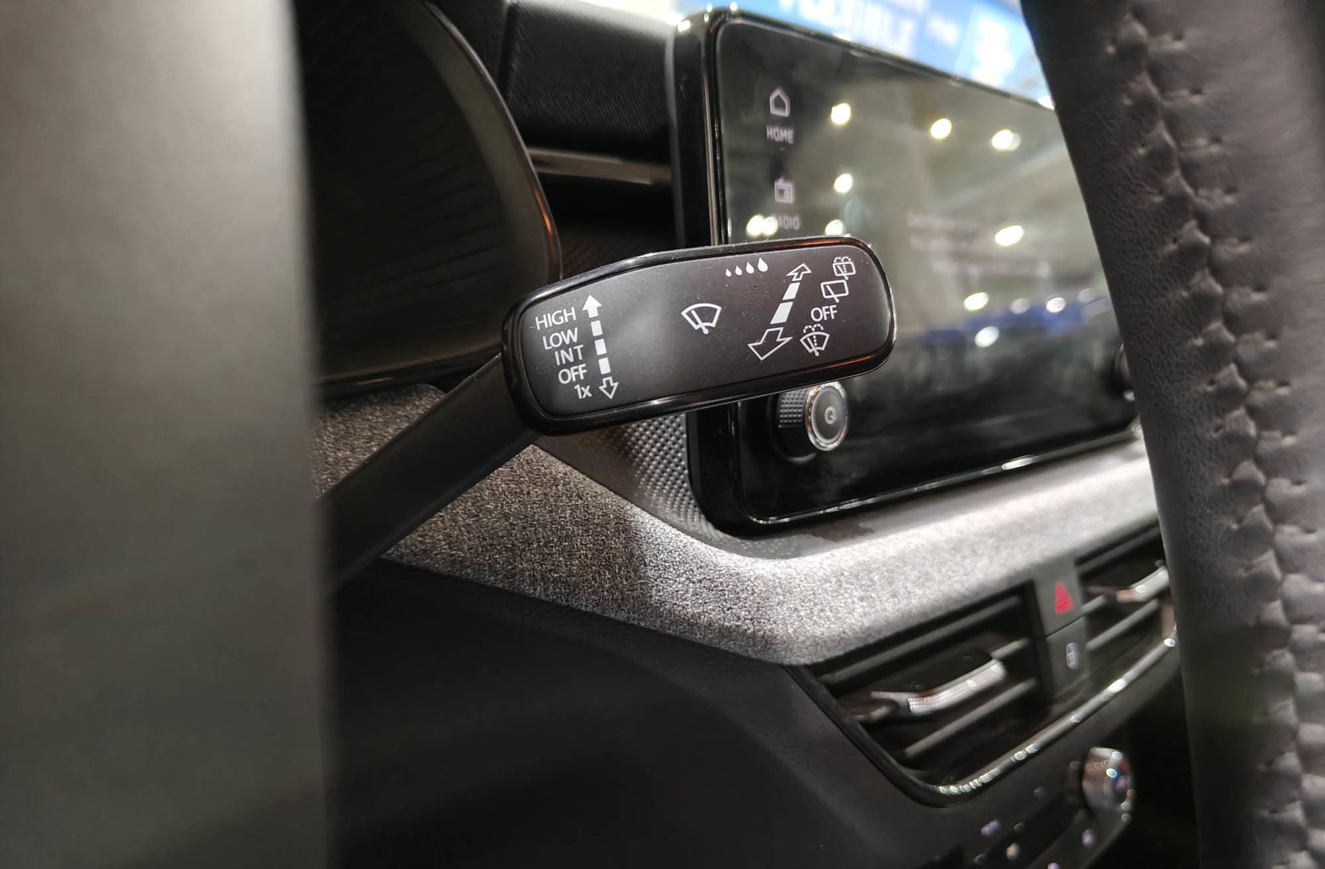Škoda Scala 1.0 TSI Selection - foto 28