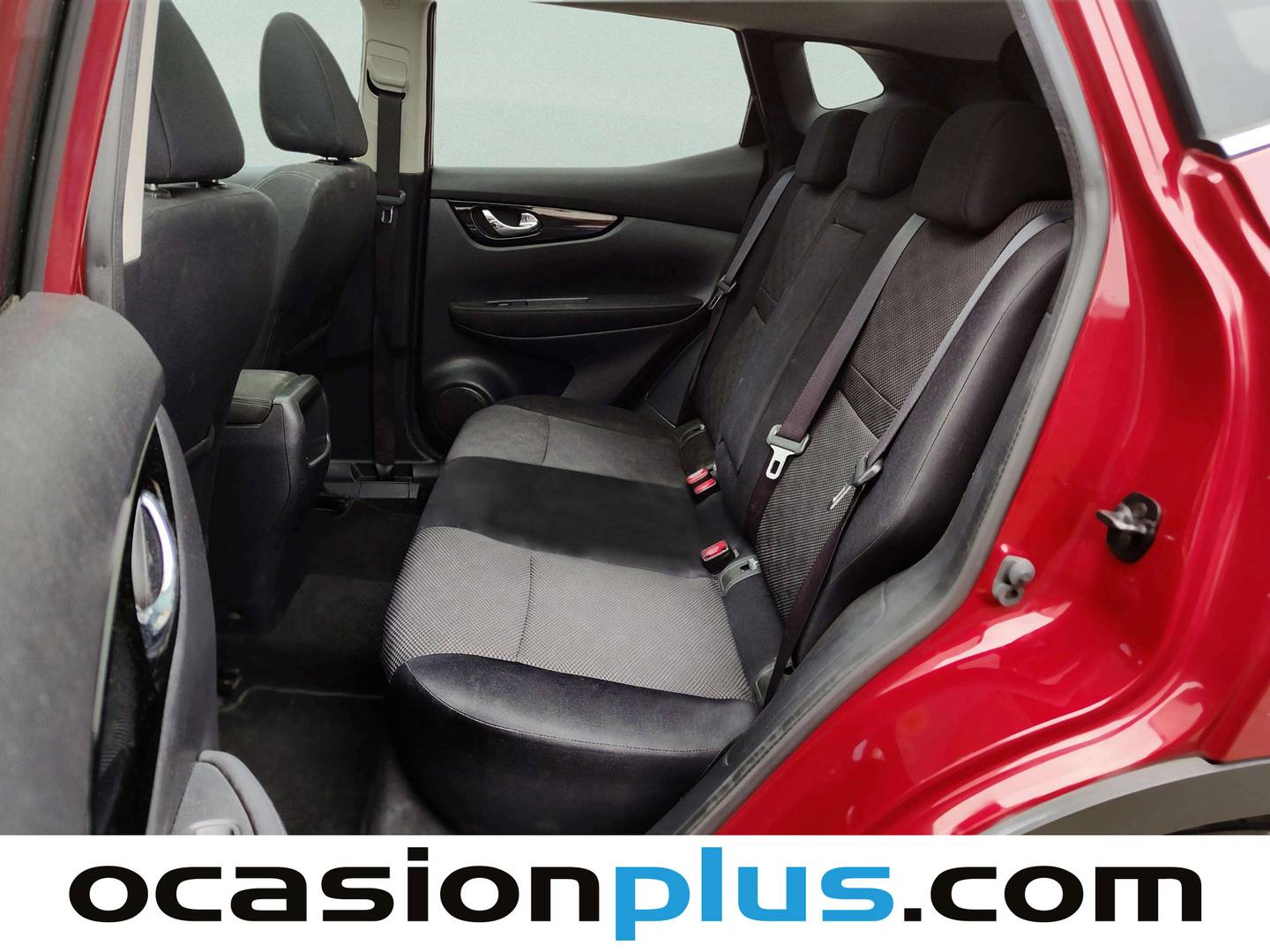 Foto asientos traseros Nissan QASHQAI Nissan Qashqai 1.6dCi S&S 360 S 4x2 (130 CV)