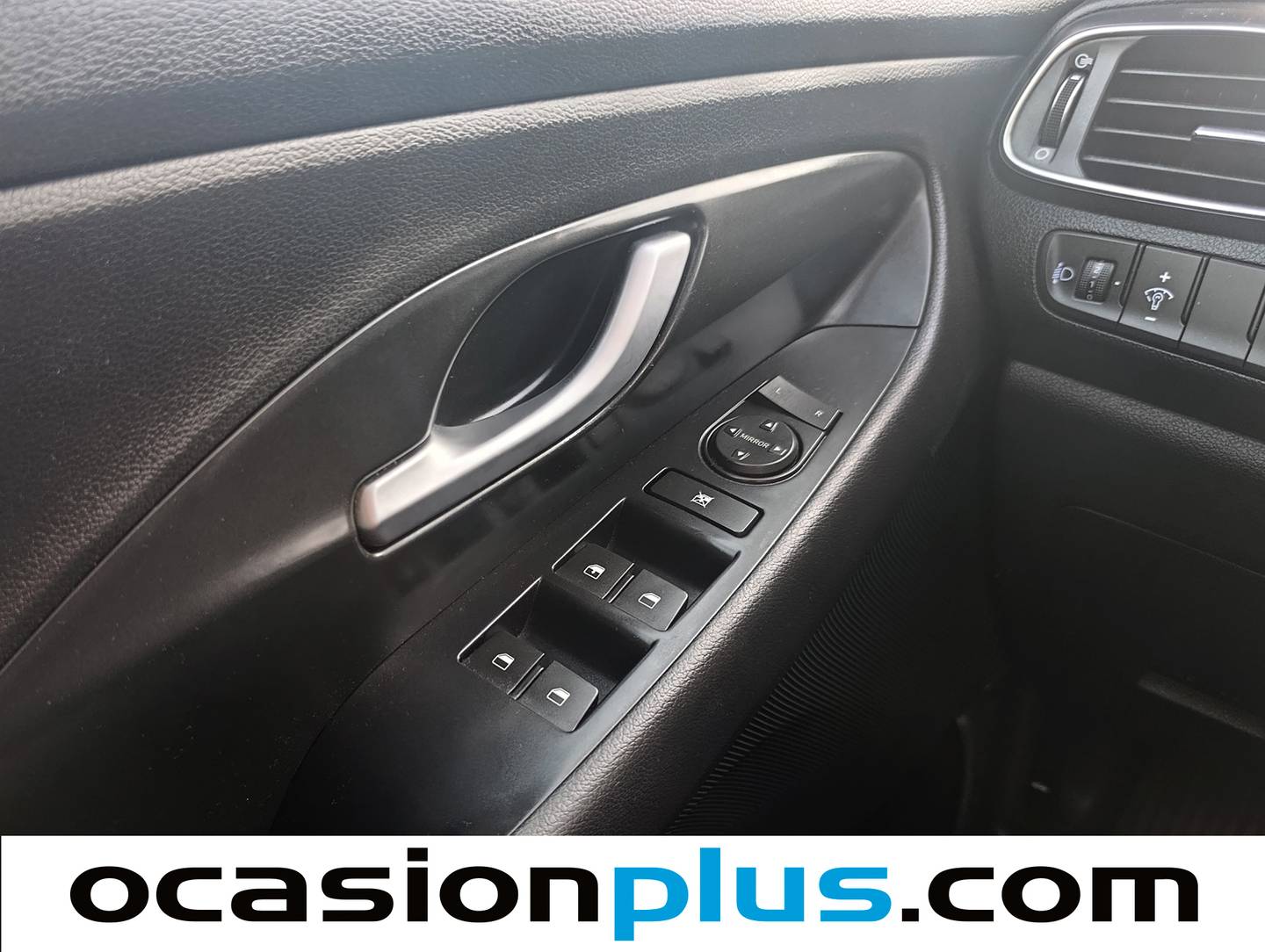 Hyundai i30 Hyundai i30 1.6 CRDI Klass (95 CV) manual