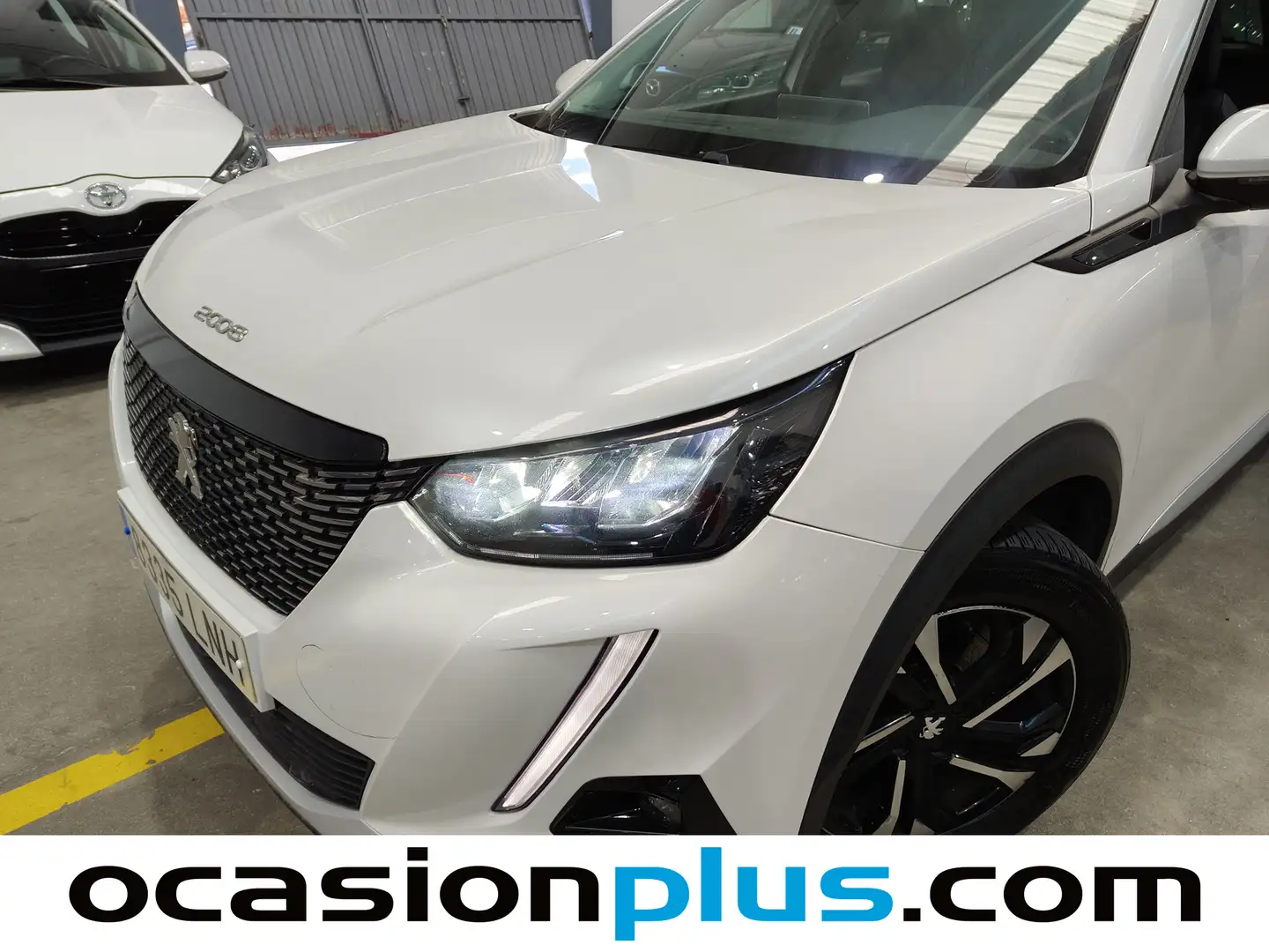 Foto Peugeot 2008 Peugeot 2008 BlueHDi 130 S&S Allure Pack EAT8 (130 CV)