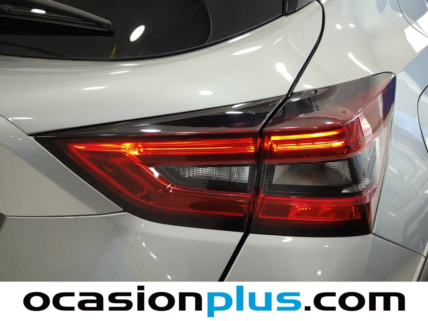 Foto Nissan JUKE Nissan Juke 1.6 Hybrid N-Connecta Auto (143 CV)