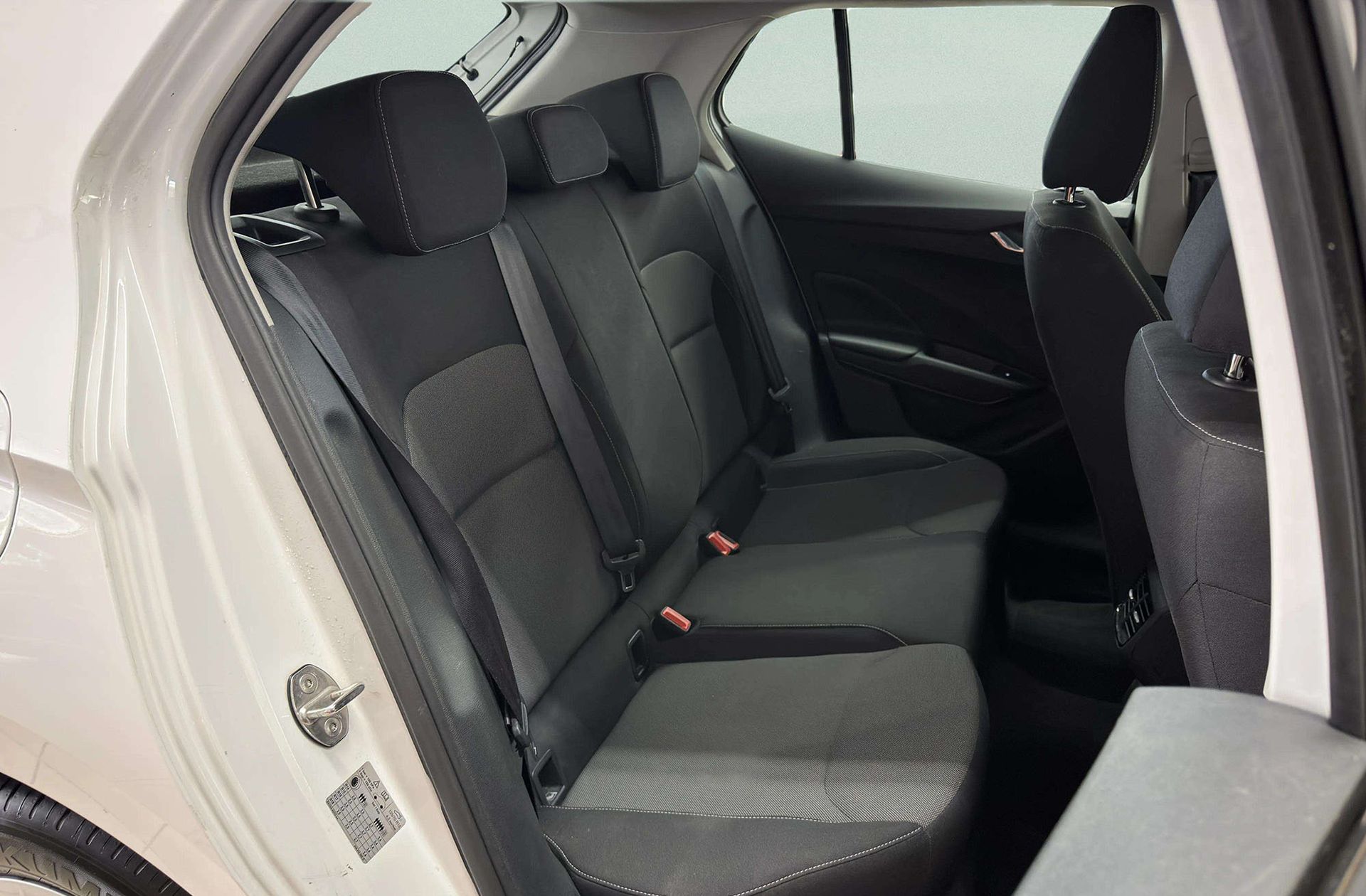 Škoda Fabia 1.0 TSI Ambition - foto 19