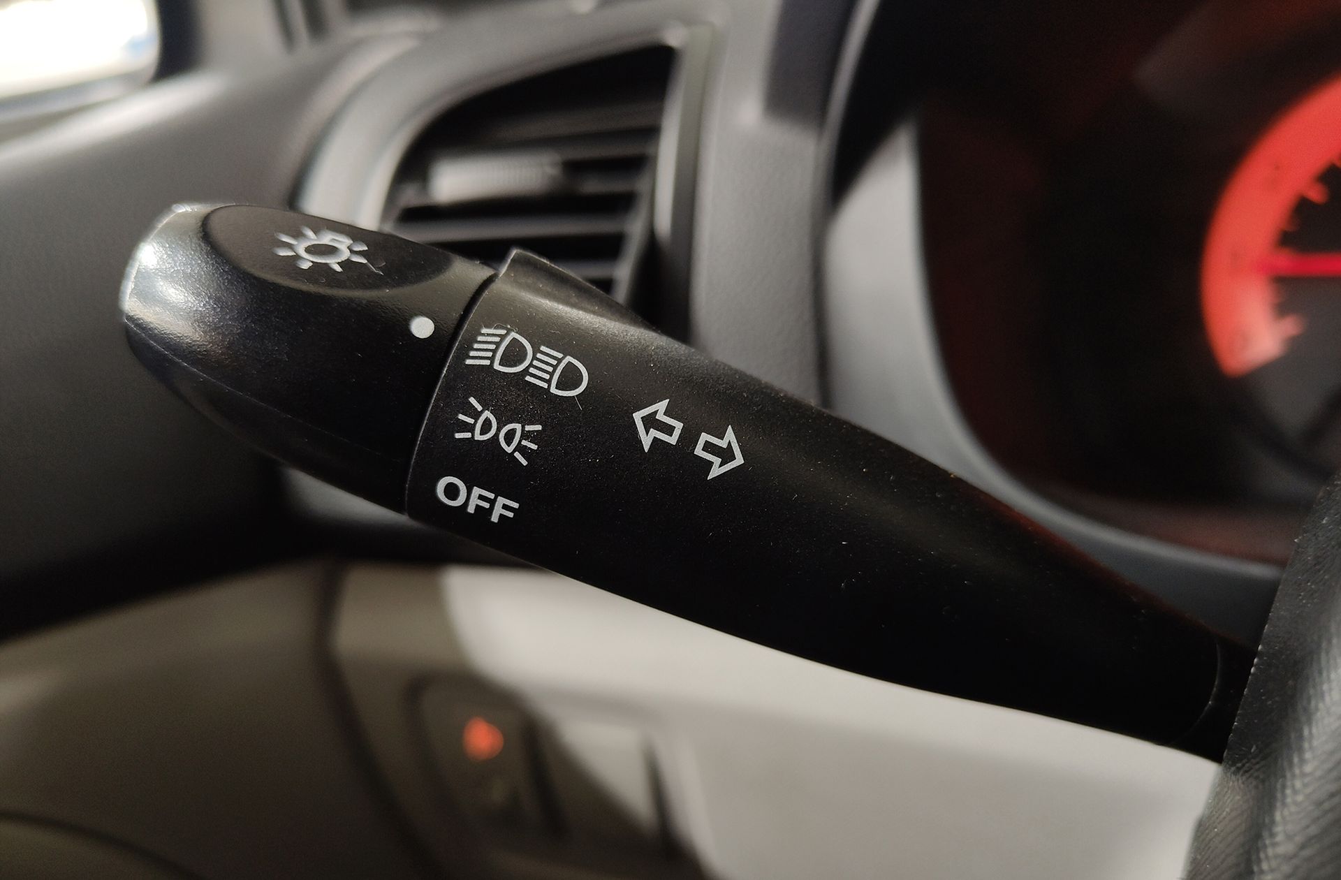 Kia Picanto 1.1 Sohc Concept - foto 17