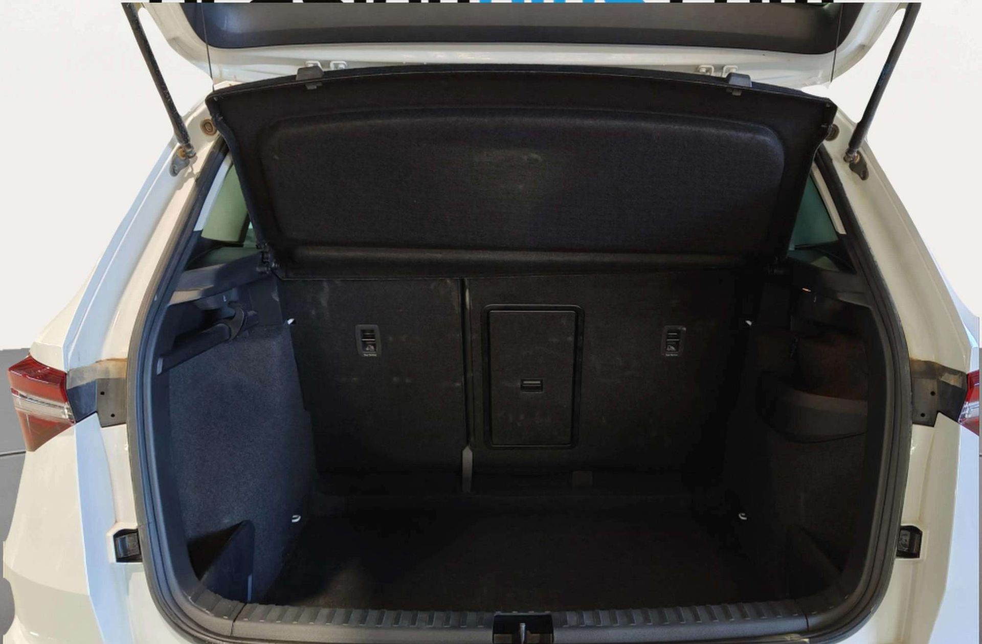 Škoda Karoq 2.0 TDI Selection - foto 17
