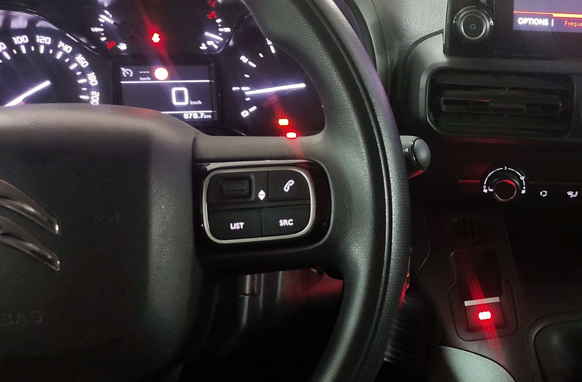 Citroën Berlingo BlueHDi 100 Talla M Feel Business - foto 27