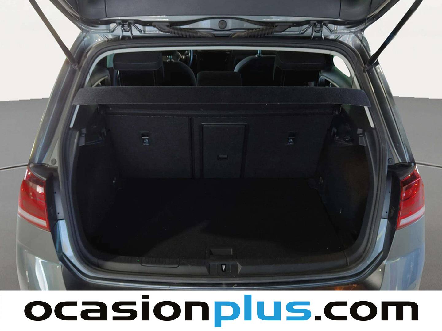 Fotos maletero Volkswagen Golf Volkswagen Golf Advance 1.5 TSI Evo (130 CV) DSG