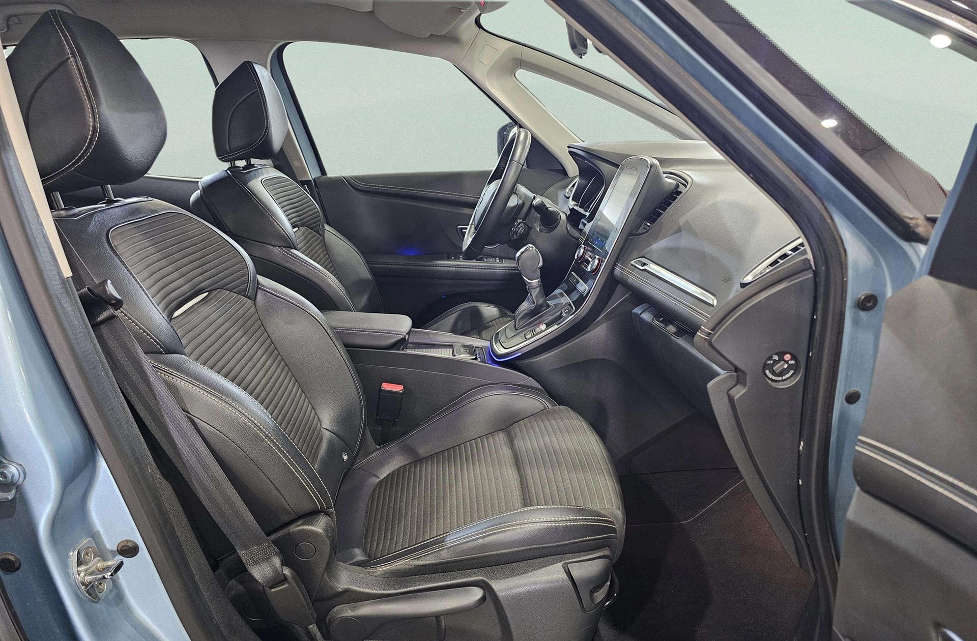 Renault Grand Scénic Zen Energy TCe EDC 7 plazas - foto 24
