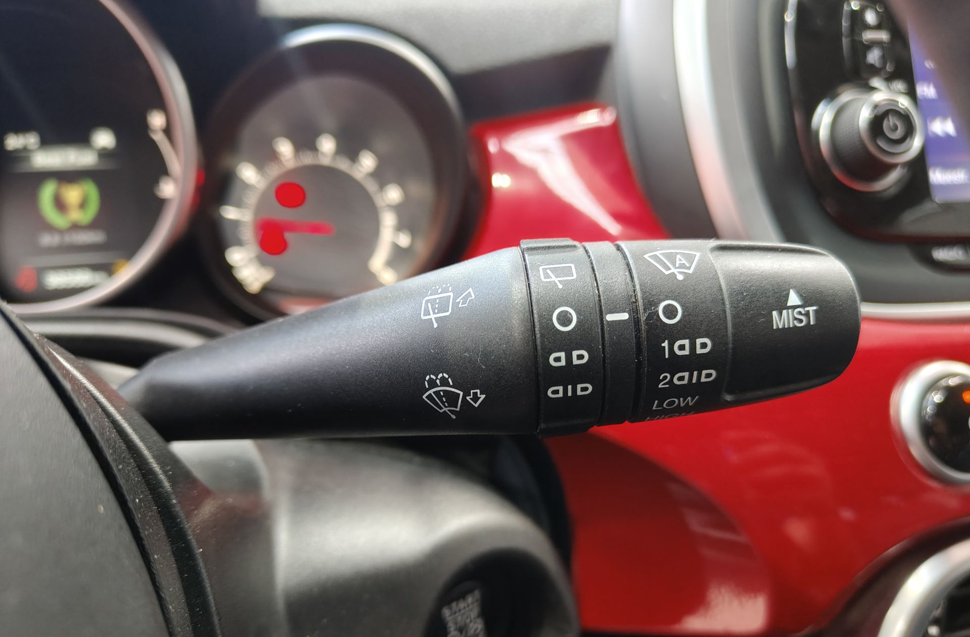 Fiat 500X 1.4 MultiAir Lounge 4x2 - foto 25
