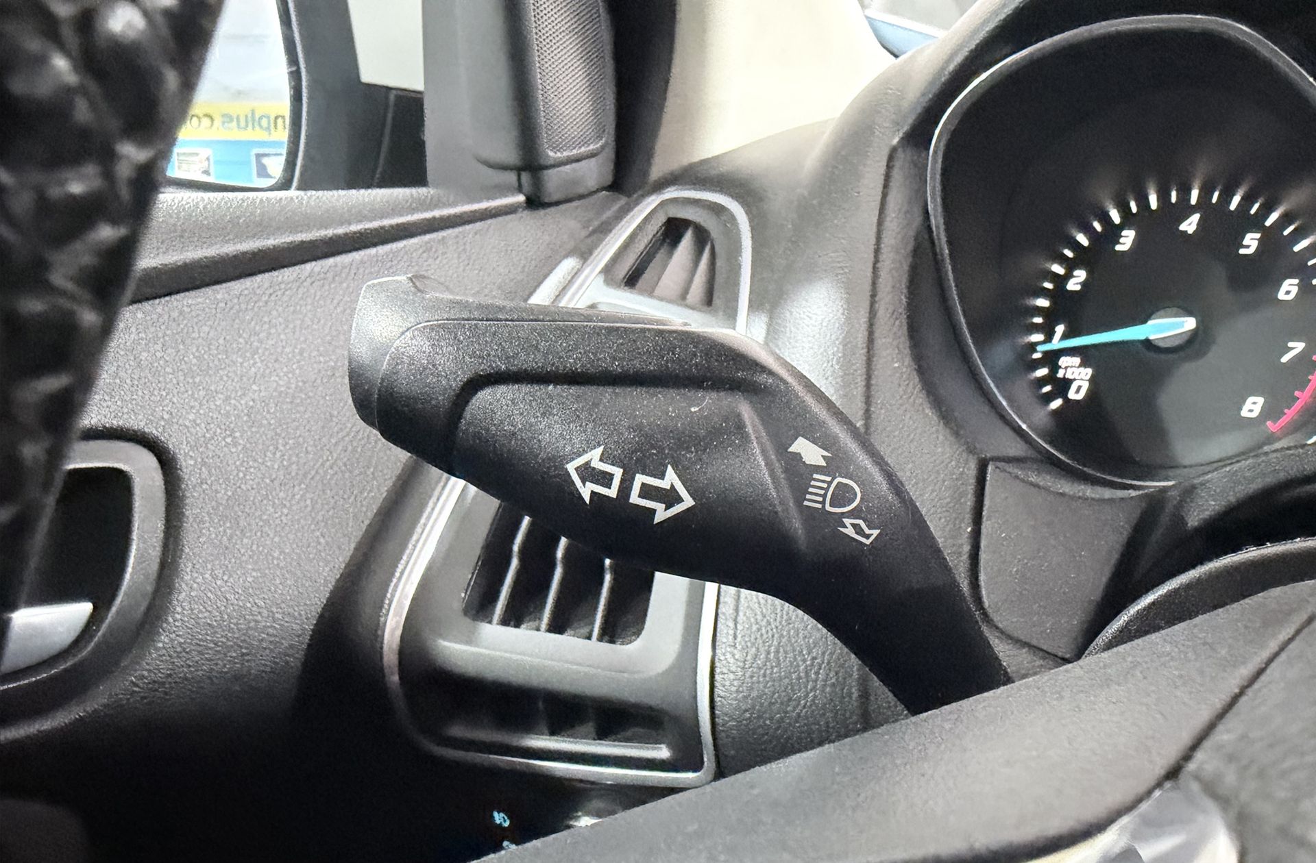 Ford Focus 1.0 EcoBoost Edition - foto 21