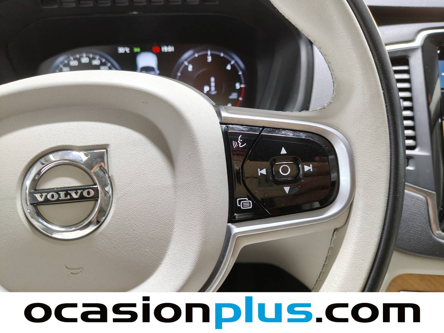 Volvo XC90 Volvo XC90 B5 D Business Plus AWD Auto (235 CV) 7 Plaza 235cv