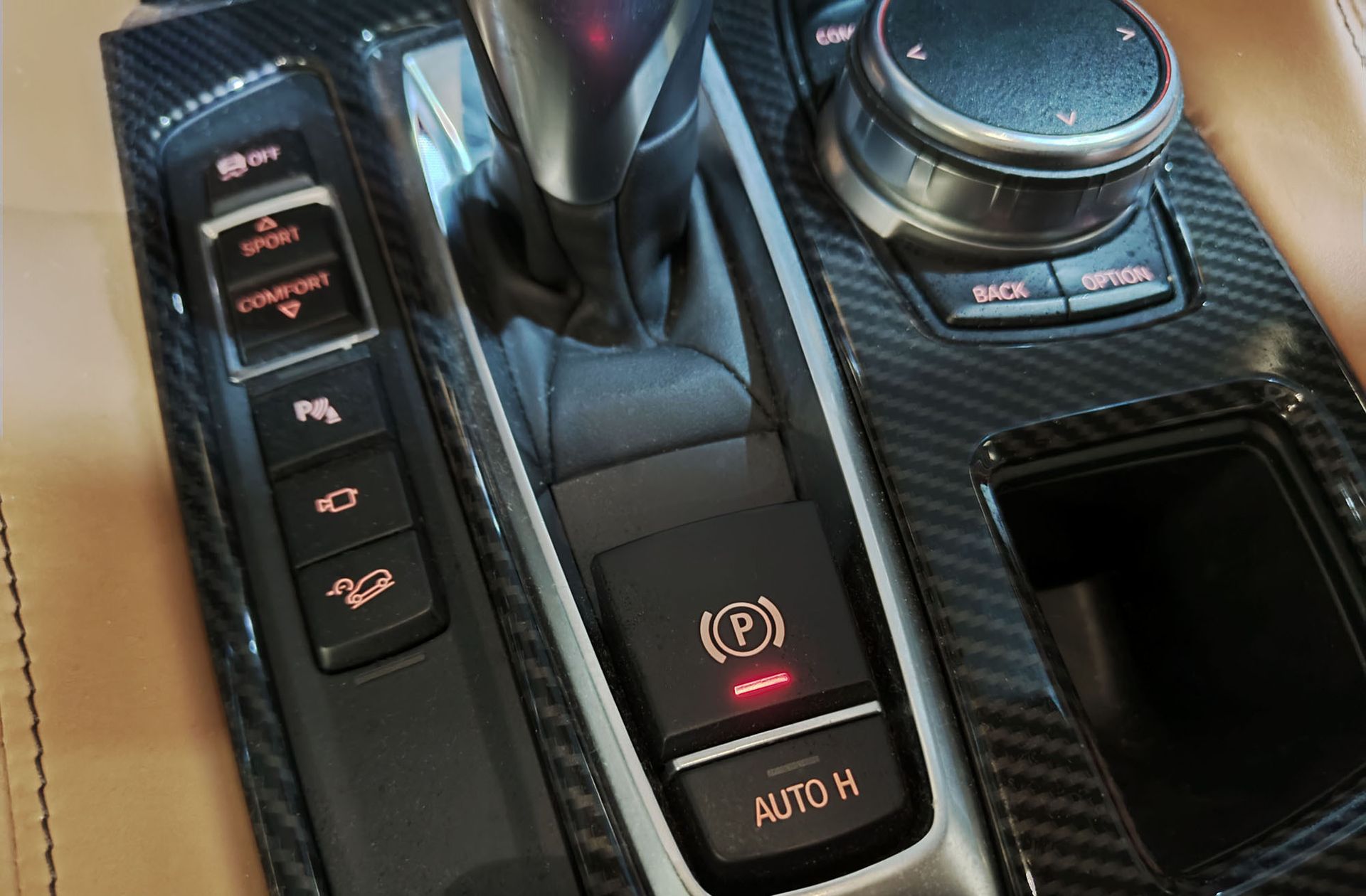 BMW X6 M50d - foto 36
