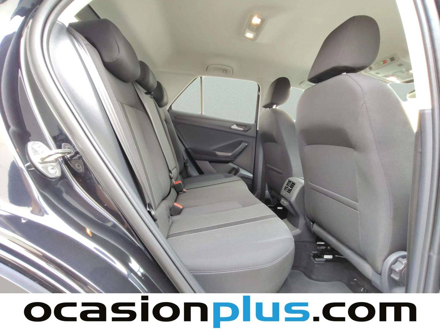 Volkswagen T-Roc Volkswagen T-Roc Dark 1.0 TSI (110 CV) gasolina