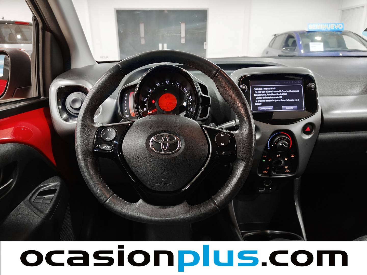 Foto Toyota Aygo Toyota Aygo 1.0 70 x-play (72 CV)