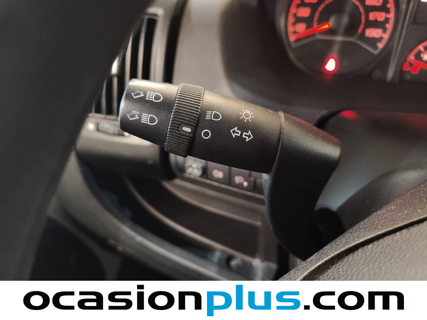 Foto Citroën Jumper Citroen Jumper Furgon BlueHDi 130 35 L3H2 Camperizada (131 CV)