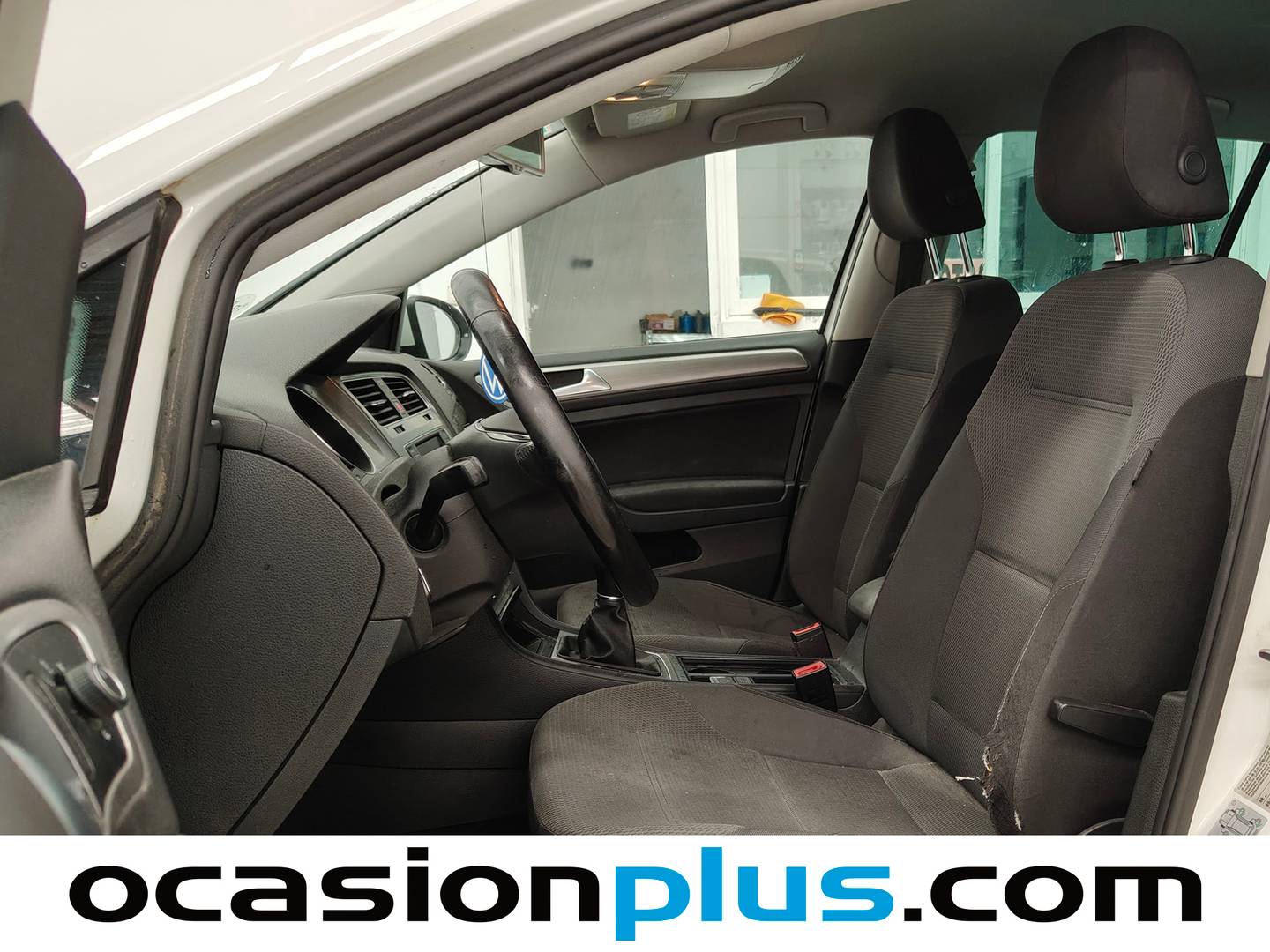 Foto asientos delanteros Volkswagen Golf Volkswagen Golf Advance 1.6 TDI BMT (105 CV)